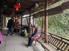 -丝绸小镇荻港古村