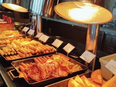 -万达文华酒店·48F云端窗景美食汇自助餐厅