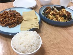 -京味精餐厅(长椿里小区店)