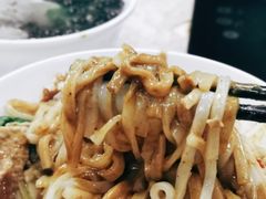 -华威达牛庄(黄埔大道西店)