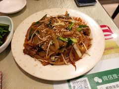干炒牛河-香港威特瑞茶餐厅(小白楼音乐厅店)