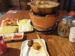 -阿润打边炉·鲜切鸡煲(华漕店)