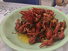-靓虾二哥长沙地标小龙虾(五一广场店)