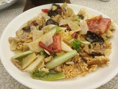 锅巴肉片-芙蓉凰花园酒楼