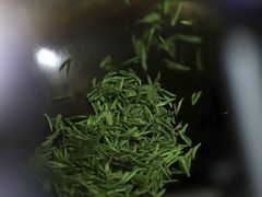 -瑞虹新天地月亮湾