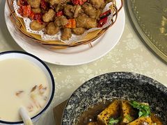 -天天向上素食餐厅(五台山店)