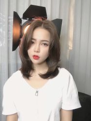 -十六番发型师事务所