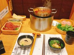 红锅-独食火锅·半米屋台(望平街店)