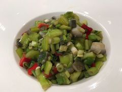 -老船夫婚宴婚庆会馆(延吉路店)