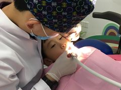 -雅悦齿科(顾村公园店)