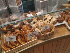 -方炉·天然食材面包店(青秀店)