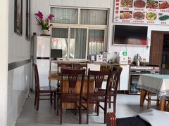 -秦扬居特色菜馆(上王村)