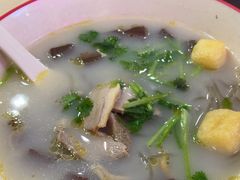 -小杨生煎(金山百联购物中心3楼店)