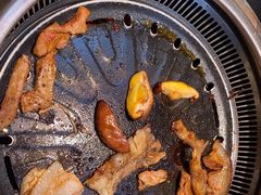 -梨花自助烤肉(西三旗万象汇黑金店)