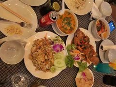 -Dash Teak House
