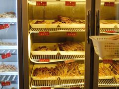 -拈签一笑黄牛肉辣卤串串