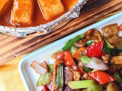 -东方之猪四更烤乳猪(金垦总店)