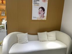 -康美贞·痘肌养护管理中心