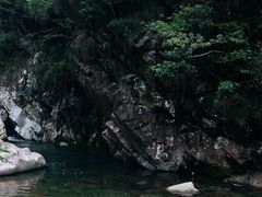 -鄣山大峡谷