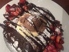 -Pancakes on the rocks(Darling Harbour)