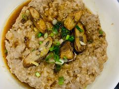 剁肉饼蒸咸鱼-粤·向群饭店(龙津东路总店)
