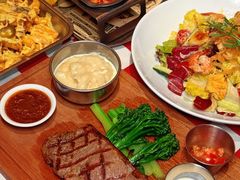 -鲨鱼美式餐厅酒吧Sharky