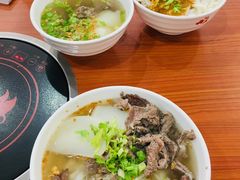 -阿波潮汕牛肉火锅·汤粉面(拱北店)