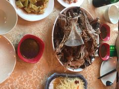 -维吾尔餐厅(宜山路店)