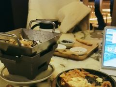 -弄堂里(西溪龙湖天街店)