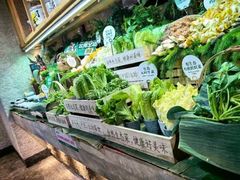 -亚马逊蒸汽活海鲜自助(LCM置汇旭辉广场店)