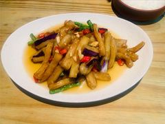 茄子恋豆角-黄鹤天厨·泡椒田鸡创始者(莲花店)