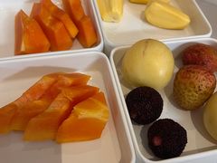 -涨巢·潮玩水疗局