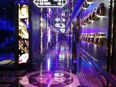 -好乐迪(张扬路八佰伴店)