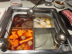 -海底捞火锅鲜切牛肉主题店(长寿路店)