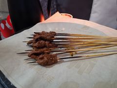 -何师烧烤Pro ·江湖川菜·小龙虾·精酿(太古里旗舰店)