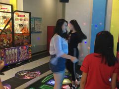 -反斗乐园π·电玩·高空拓展·蹦床(龙华天虹店)