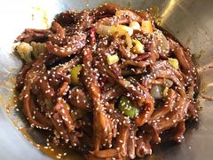 -张大师鸭爪爪特色干锅(南湖店)