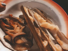 -鲜入围煮花胶鸡海鲜火锅