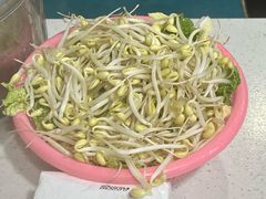 黄豆芽-丁老五牛杂馆