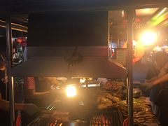 -六合夜市