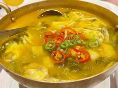 酸汤福丸-若蘭慈·无国界素食料理(欢乐海岸店)