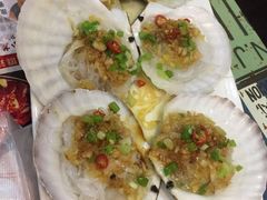 -扒虾小妹儿麻辣海鲜(宏图街店)