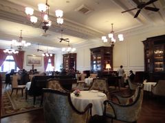 大堂-Salon de Ville浦江汇(上海外滩华尔道夫酒店店)