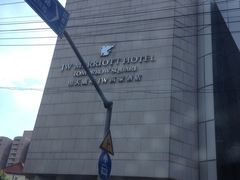 -上海明天广场JW万豪酒店