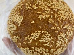 -白玉兰食品甜凤店(合生汇店)