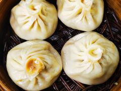 鲜肉小笼-绿杨馄饨临顿路店