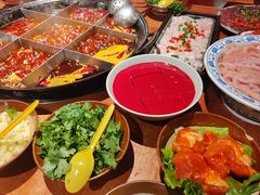 -周小明火锅(黑金冠社区店)