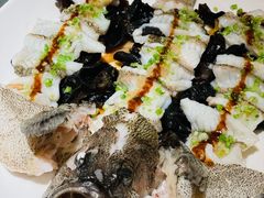 石锅古法蒸老虎斑-利苑酒家(华熙国际店)