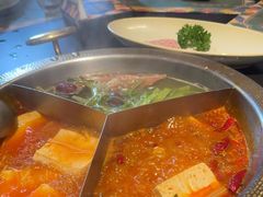 -廖掌柜·重庆鲜货火锅(上海首店)