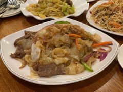 牛肉炒陈村粉-正德顺順德雙皮奶(中信店)